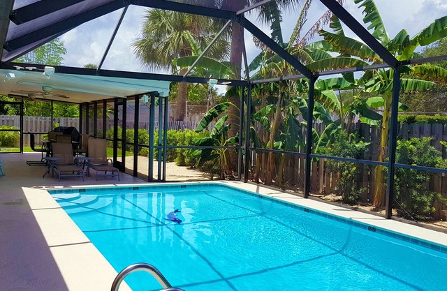 Inmaculada casa de playa con muchas comodidades y piscina climatizada!