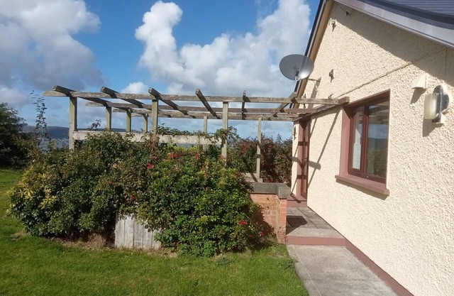 Impeccable 5-Bed Cottage in fahan buncrana
