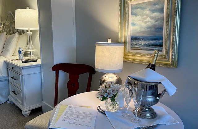 Imperial Luxurious Suite "Shabby Chic"