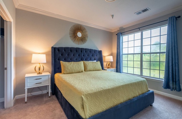 Impressive Condo Newly Renovated 2+2 Near Disney