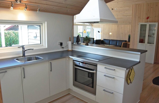 Alojamiento de 3 habitaciones en Stubbekøbing
