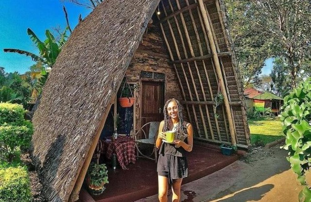 In-Africa, Luxury Cottage, B&B