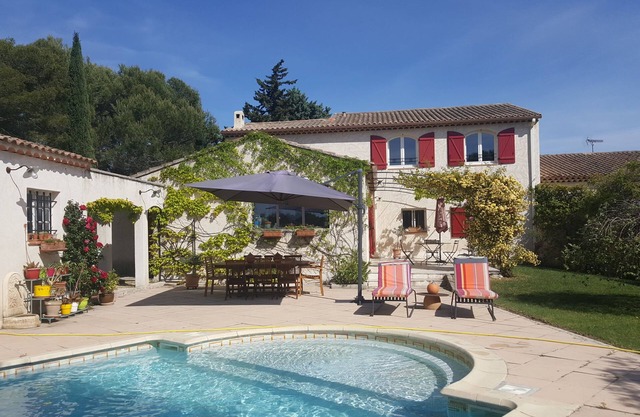 En Aix-en-Provence, espaciosa casa de la familia - con piscina - 8 personas