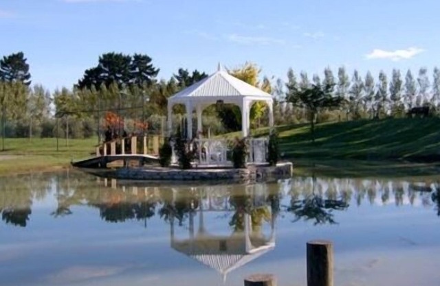 Jardines muy privados con vistas a Olive Grove