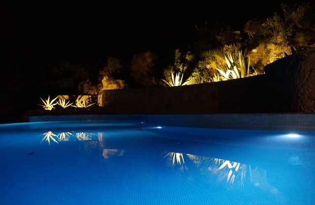 Lujo, boutique, piscina / terraza aislada, sauna; Mar 900 mtr, golf 30 km