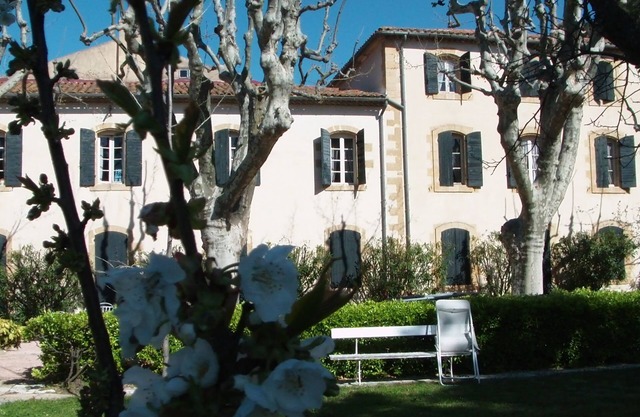 En alta gran familia ideal casa provenzal 18-20 personas