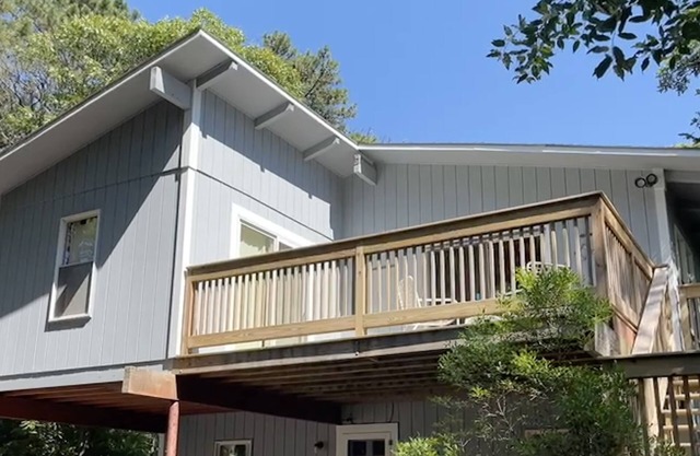 In the heart of East Chop. Walks on East Chop Dr. Then relax on the private deck