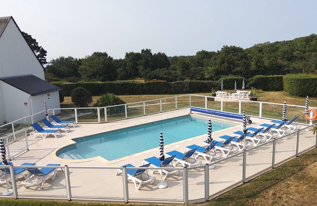 EN EL CORAZÓN DEL GOLFO - HERMOSA T2 REFORMADA CON PISCINA CLIMATIZADA PARA 4 PERSONAS.