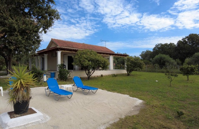 En medio de la naturaleza! Casa de vacaciones tranquila con jardín, wifi | Halikounas, Ko