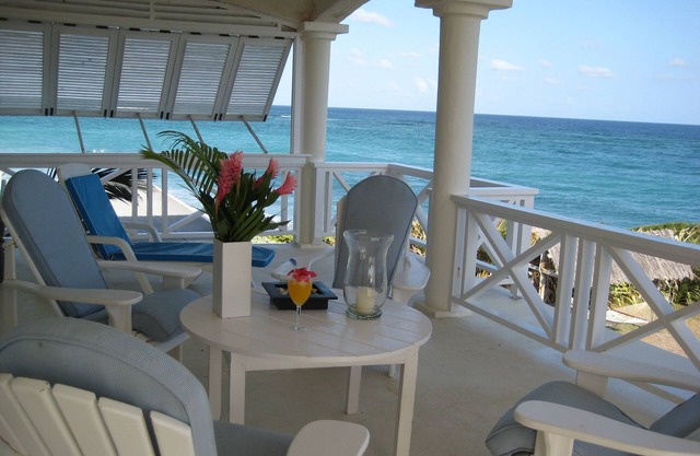 Inchcape Seaside Villas justo en Silver Sands Beach - House Sunset Upstairs