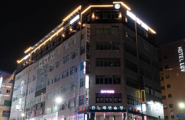 Incheon Brown Dot Soraepogu Branch