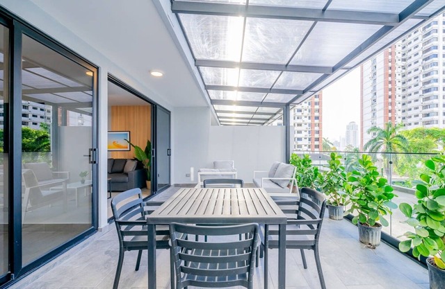 Incredible 1BR in San Francisco