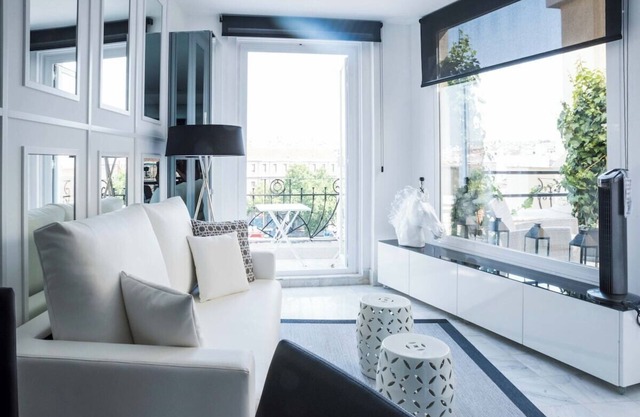 Apartamento de diseño increíble con terraza E6F
