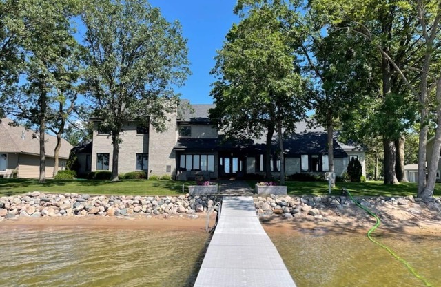 Incredible home on Ottertail Lake!!