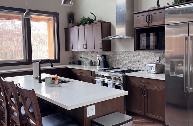 Incredible Luxury Cabin with Spectacular Views in Cooper Landing