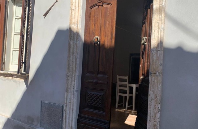 Independent house in Pozzomaggiore (SS) complete with all services