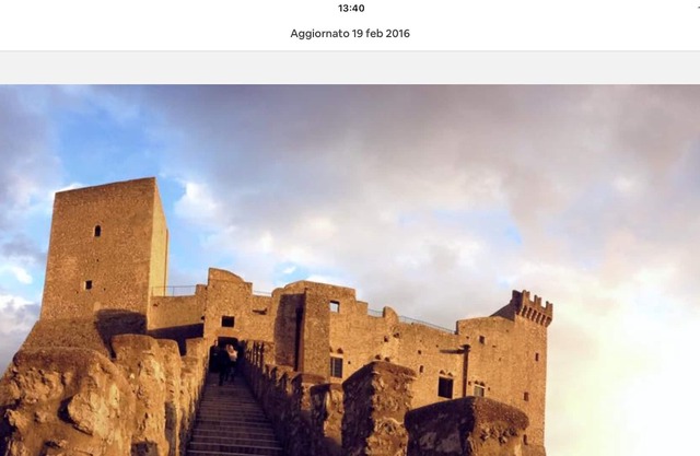 Independent house in the walls of the Castle of Itri