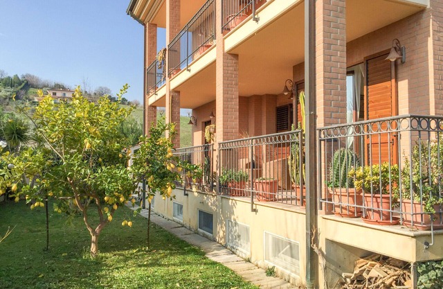 Independent villa on three levels