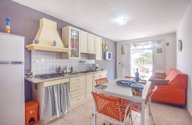 Villa independiente con hermoso jardín amueblado Septiembre 280Euro semana