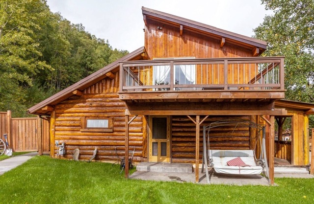 Indian Cabin Close to Alyeska