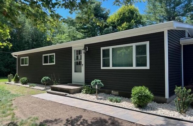 Indian River - Comfortable Home Near River & Lakes