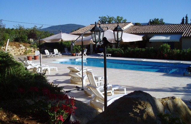 VIVIENDAS INDIVIDUALES clasificados 3 * PASEO EN BICICLETA PISCINA CUBIERTA