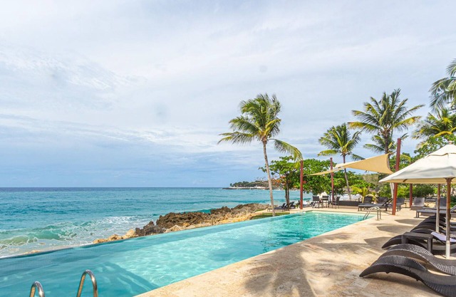 Infiniti Blu, 2 Bedroom Family Suite
