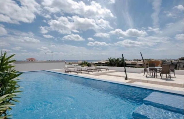 Infinito by Zamá Homes