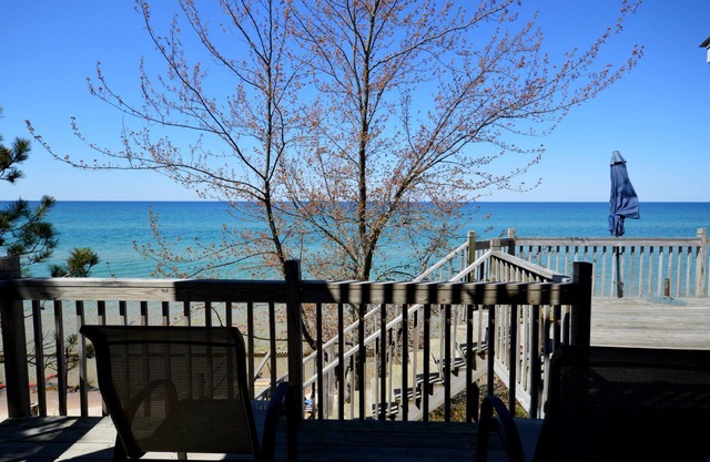 Infinity Cottage | 2 Bed, 3.5 Bath