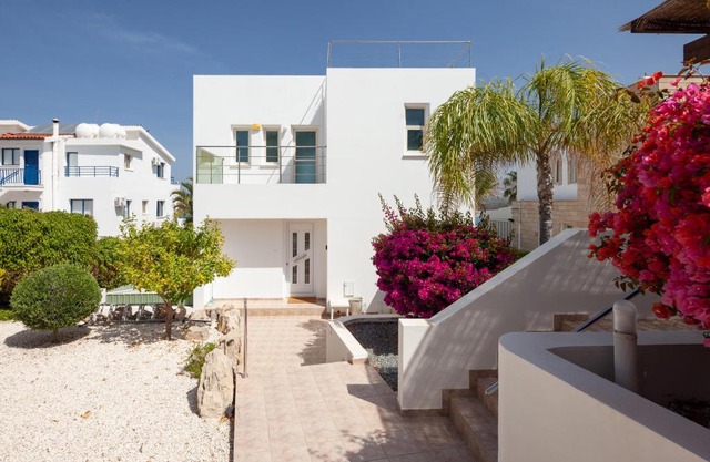Infinity Luxury 4 bedroom Villa