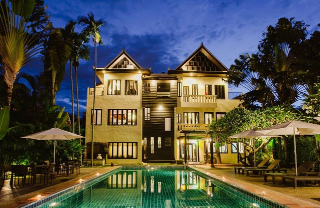 Initial Dawn Riverside Villa