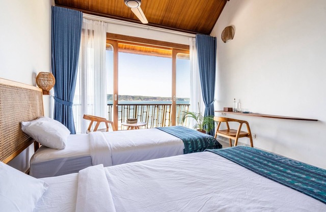 Inlight Lombok Deluxe Room with Stairs