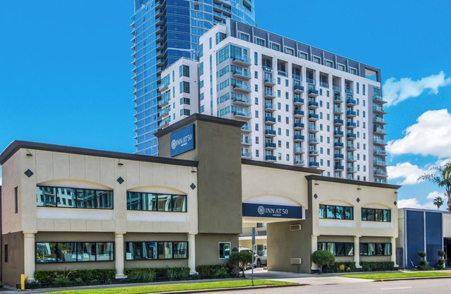 Inn at 50 - Long Beach Convention Center
