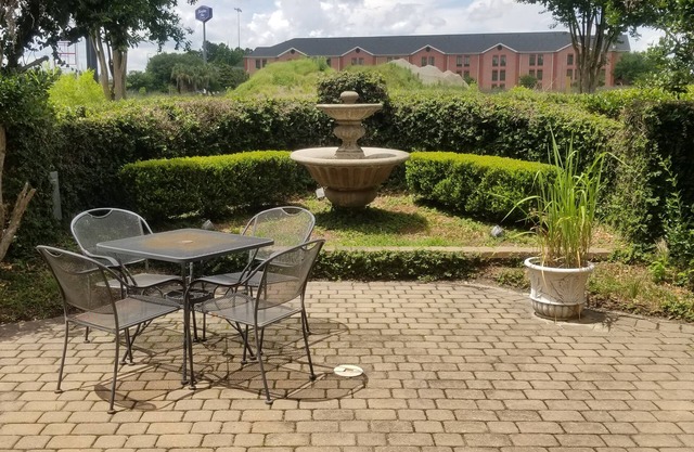 Inn at Mulberry Grove
