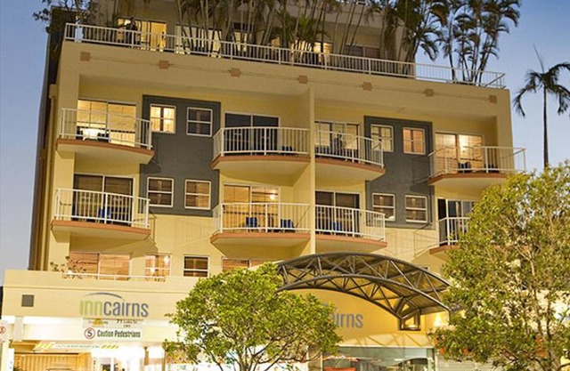 Inn Cairns