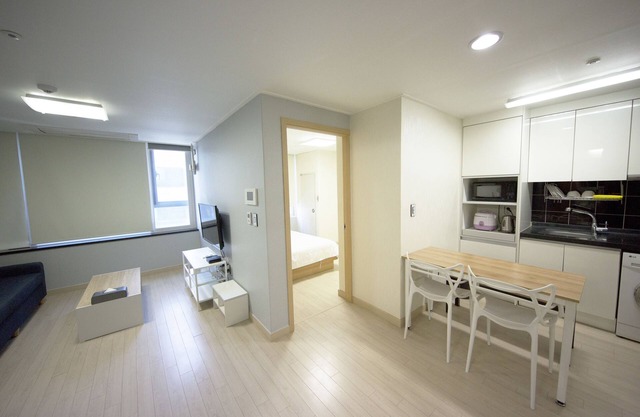 Inn The City Business Hotel