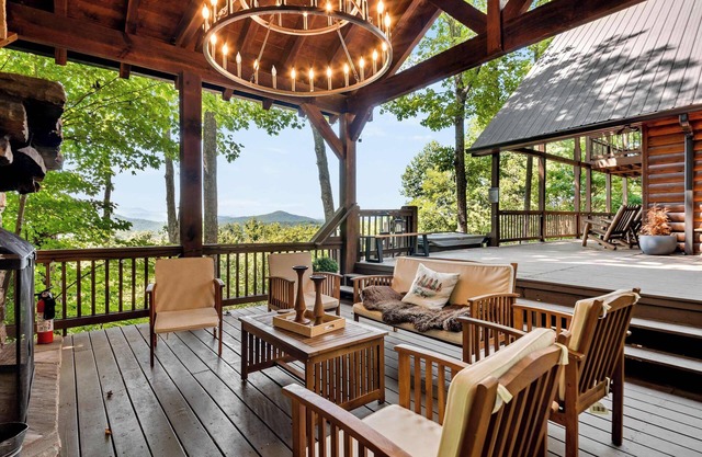 Insane Views, Hot Tub,Game Room!