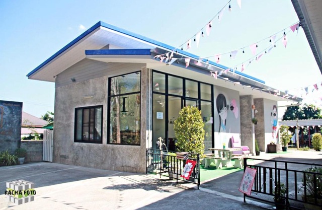 Instyle Place