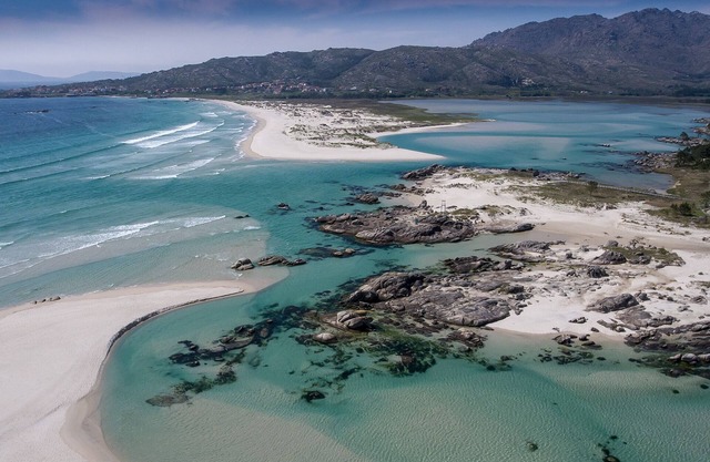 Playa Insuela Caldebarcos