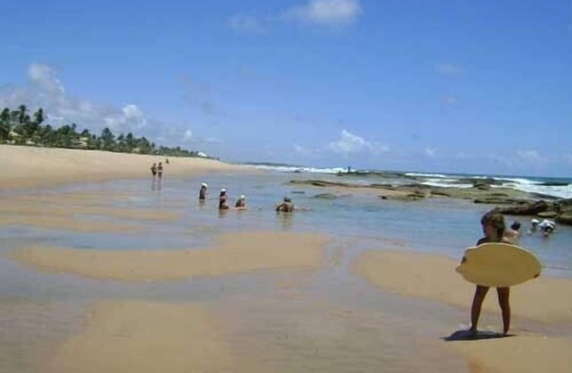 INTERLAGOS 5 Q, 3 SUITES MANSÃO 14 PERSONAS, PISCINA, BARBACOA, COMPLETO