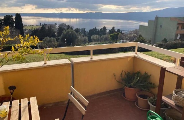 Intero appartamento vista lago