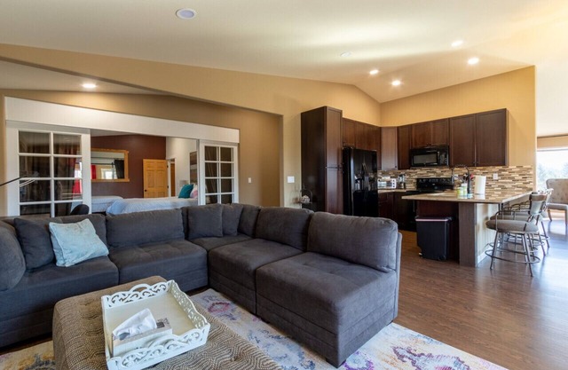 Intimate View Rental on Enumclaw Estates