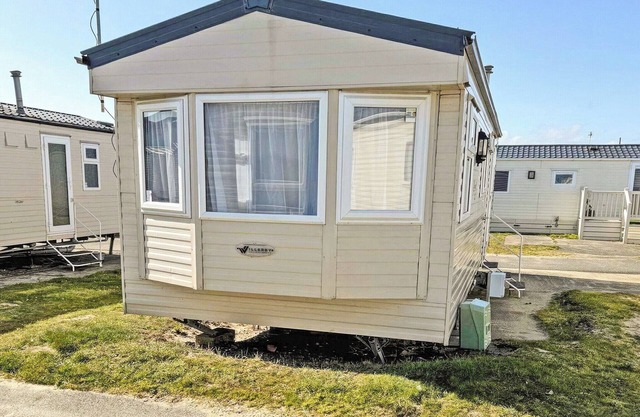 Introducing the Willerby Herald, a 2-bedroom caravan designed with your comfort.