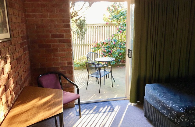 Inverloch Central Motor Inn