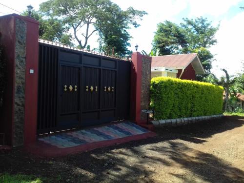 Inviting 2-Bed House Komakundi Rural Kilimanjaro