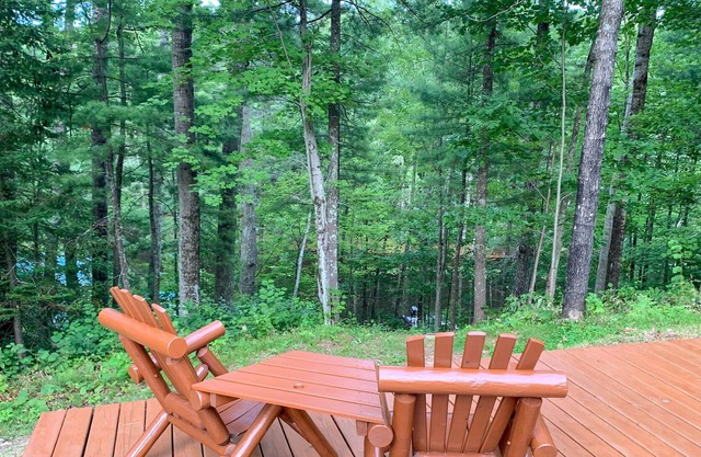 Inviting Angler's Abode w/ Grill & RV Hookups