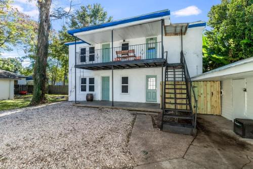 Inviting Lafayette Room - Friendly Shared Home
