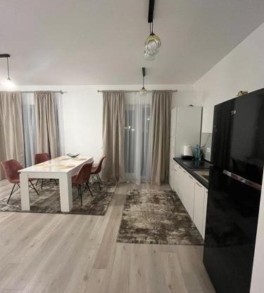Ioanic Modern Apartment with Parking