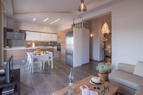 Ioanna Bayview Luxury Apartment 2BDR