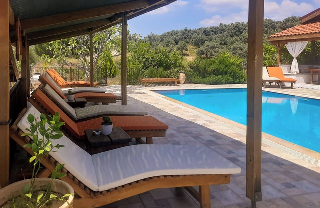 Ionia Guest House